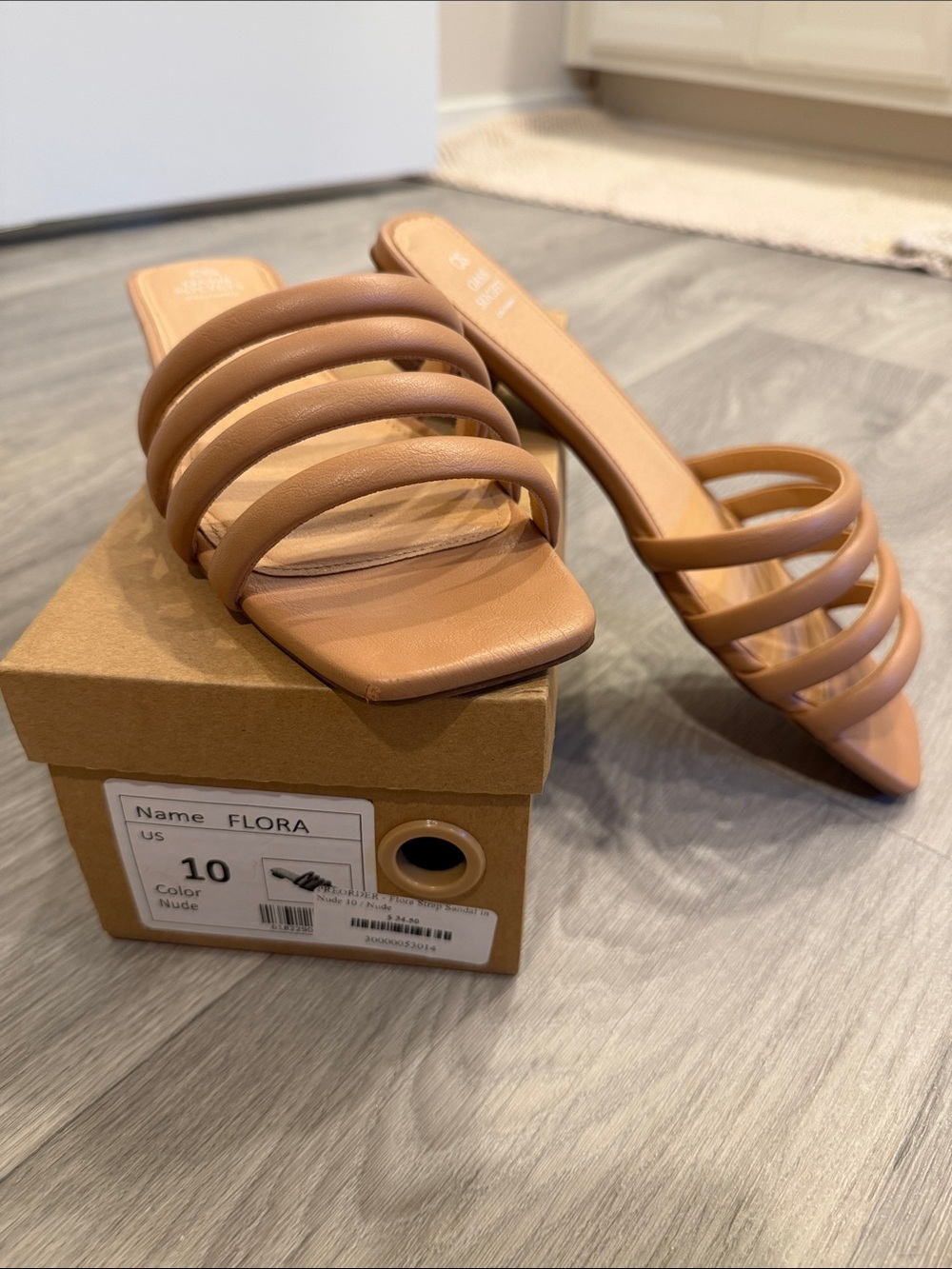 Oasis Society Slide Sandals in Nude - Size 10